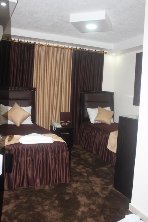 Peace Way Hotel Petra Extérieur photo